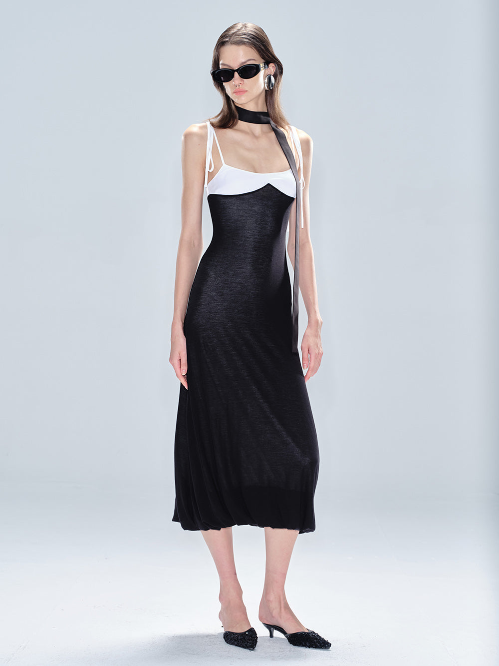 MUKTANK x MODULER Silk and Tencel Colorblock Strap Fitted Dress