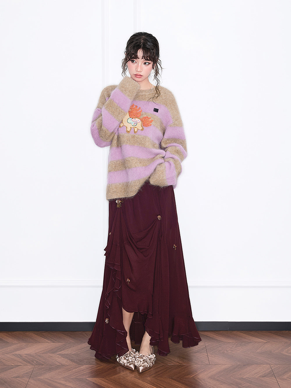MUKZIN“Realm of Ethereal Mist”Cute Pony Embroidered Crew Neck Striped Knit Sweater