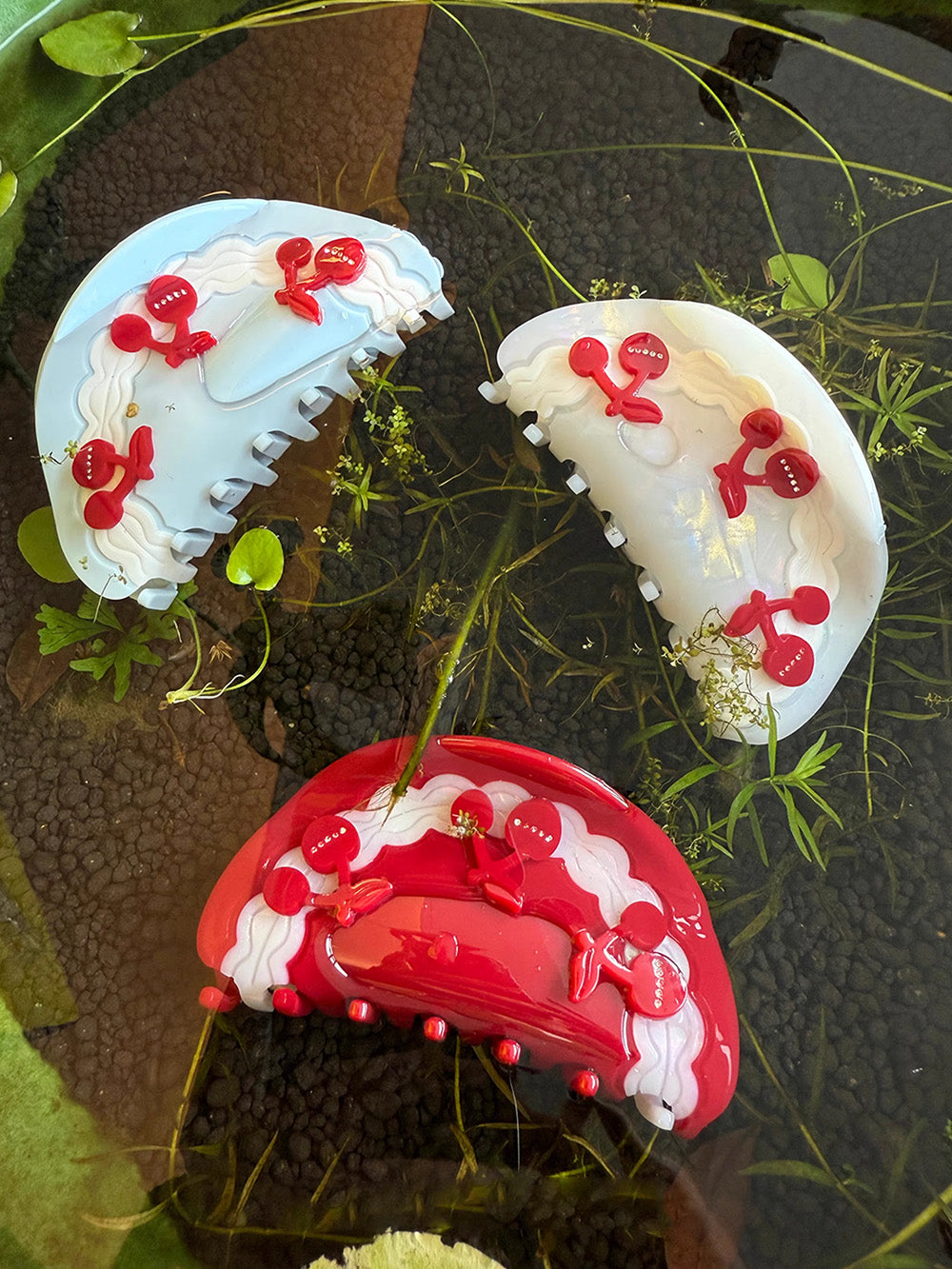 MUKTANK×SUN HUNTER Cherry Cake Hair Clip