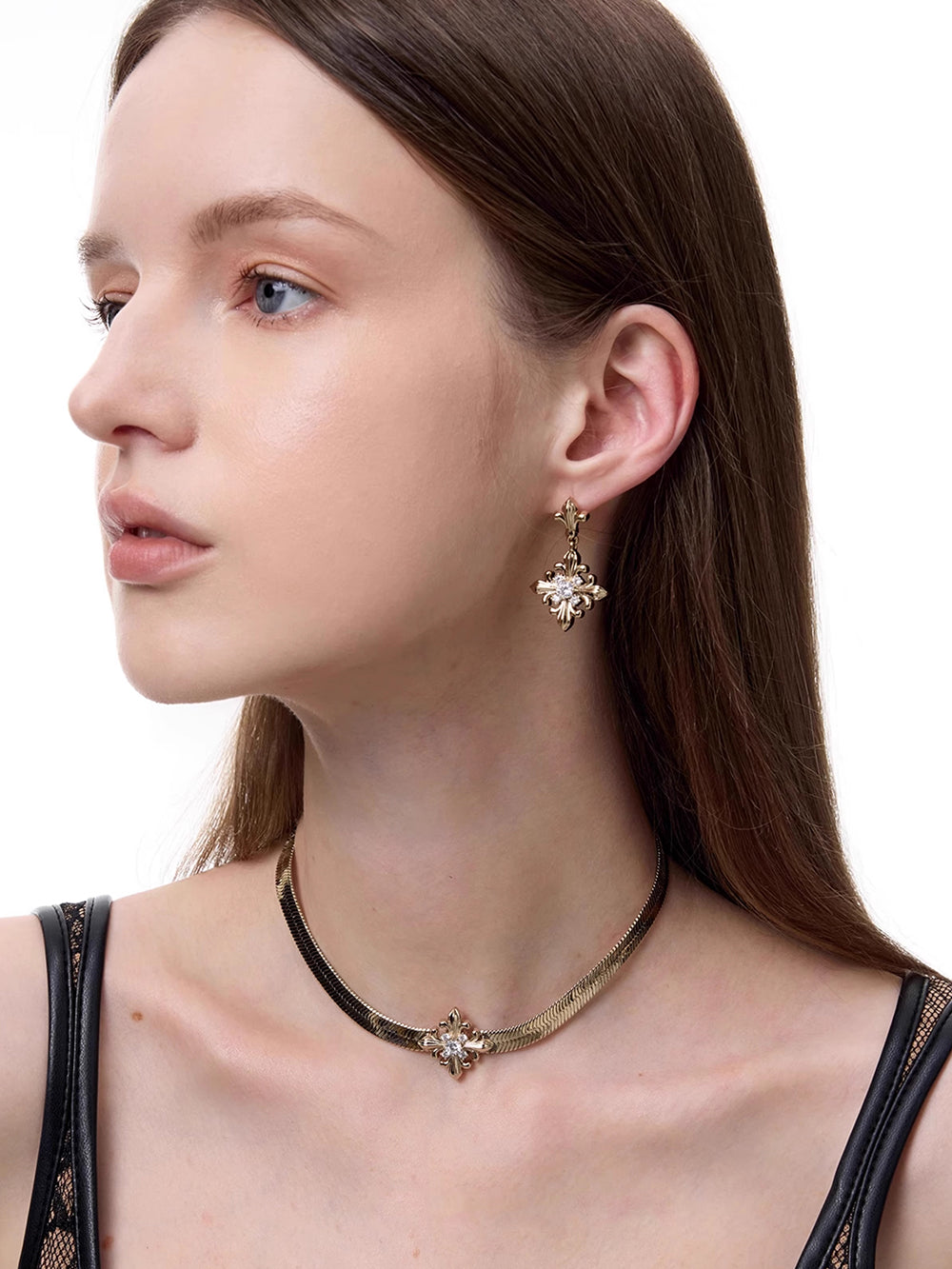 MUKTANK×SUN HUNTER Iris-themed Snake Bone-style Neck Chain