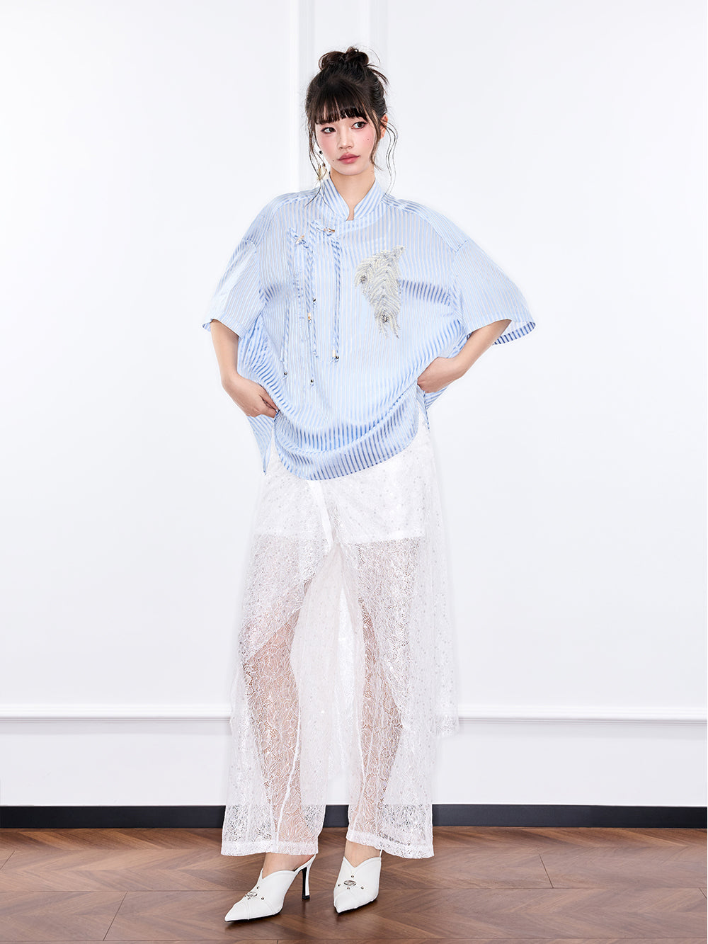 Mukzin "Ode To The New Summer"Elegant Blue And White Striped Chinese-Style Shirt