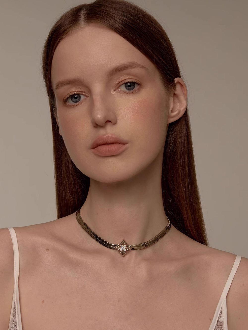 MUKTANK×SUN HUNTER Iris-themed Snake Bone-style Neck Chain