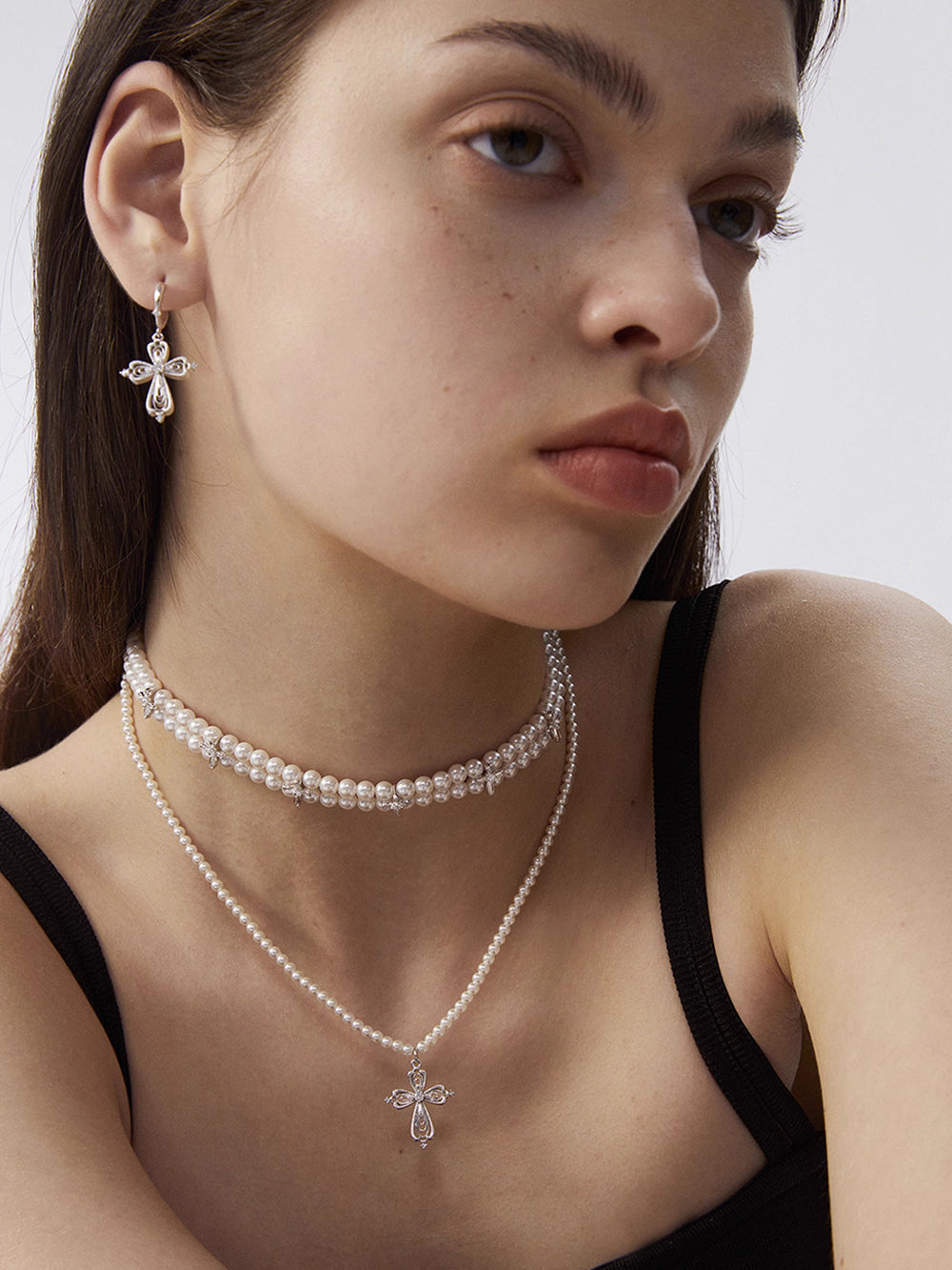 MUKTANK×SUN HUNTER Lace cross earrings