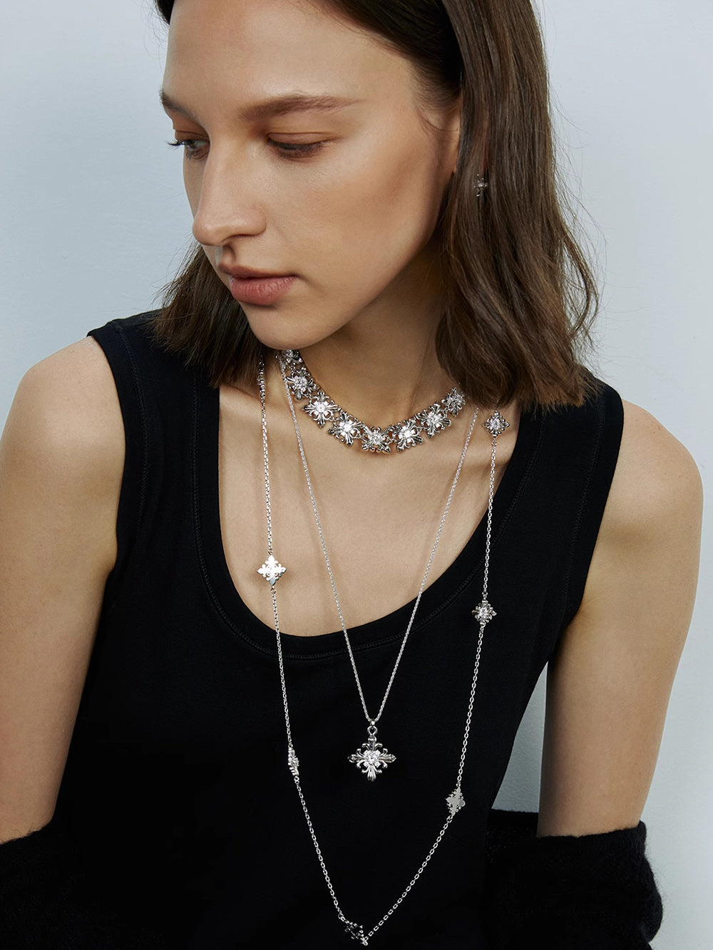 MUKTANK×SUN HUNTER Long Iris-themed Necklace