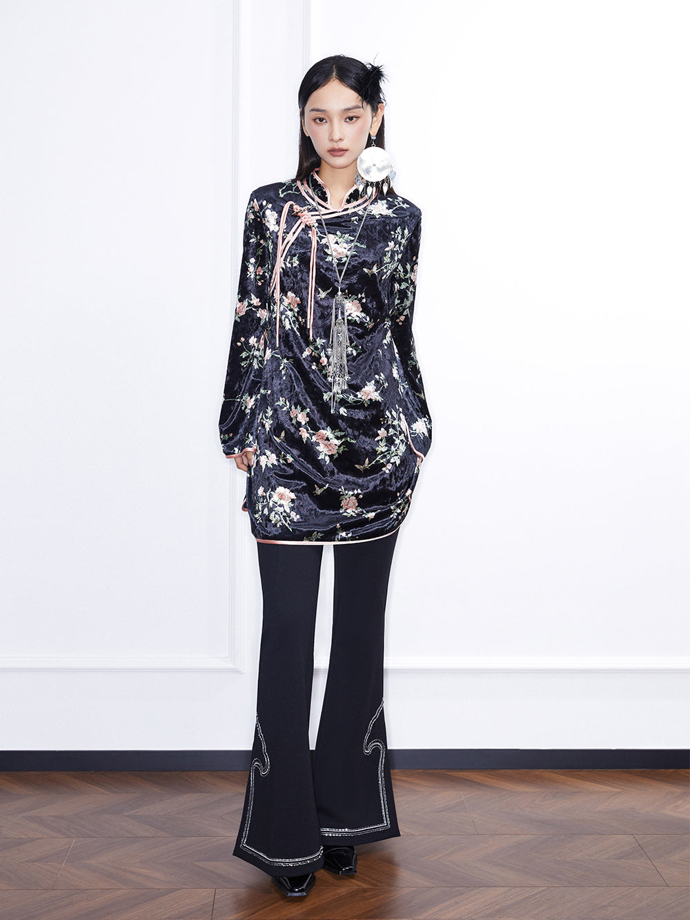 MUKZIN Linglong "Yuhuan" Chinese Velvet Cape Cheongsam Dress