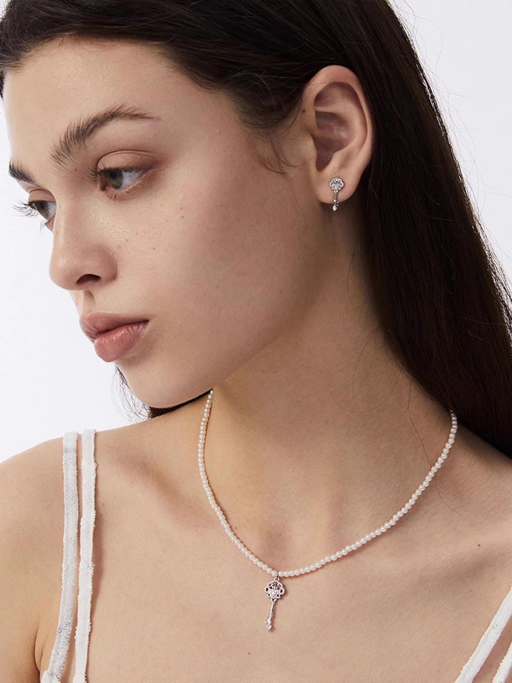 MUKTANK×SUN Lace key stud earrings