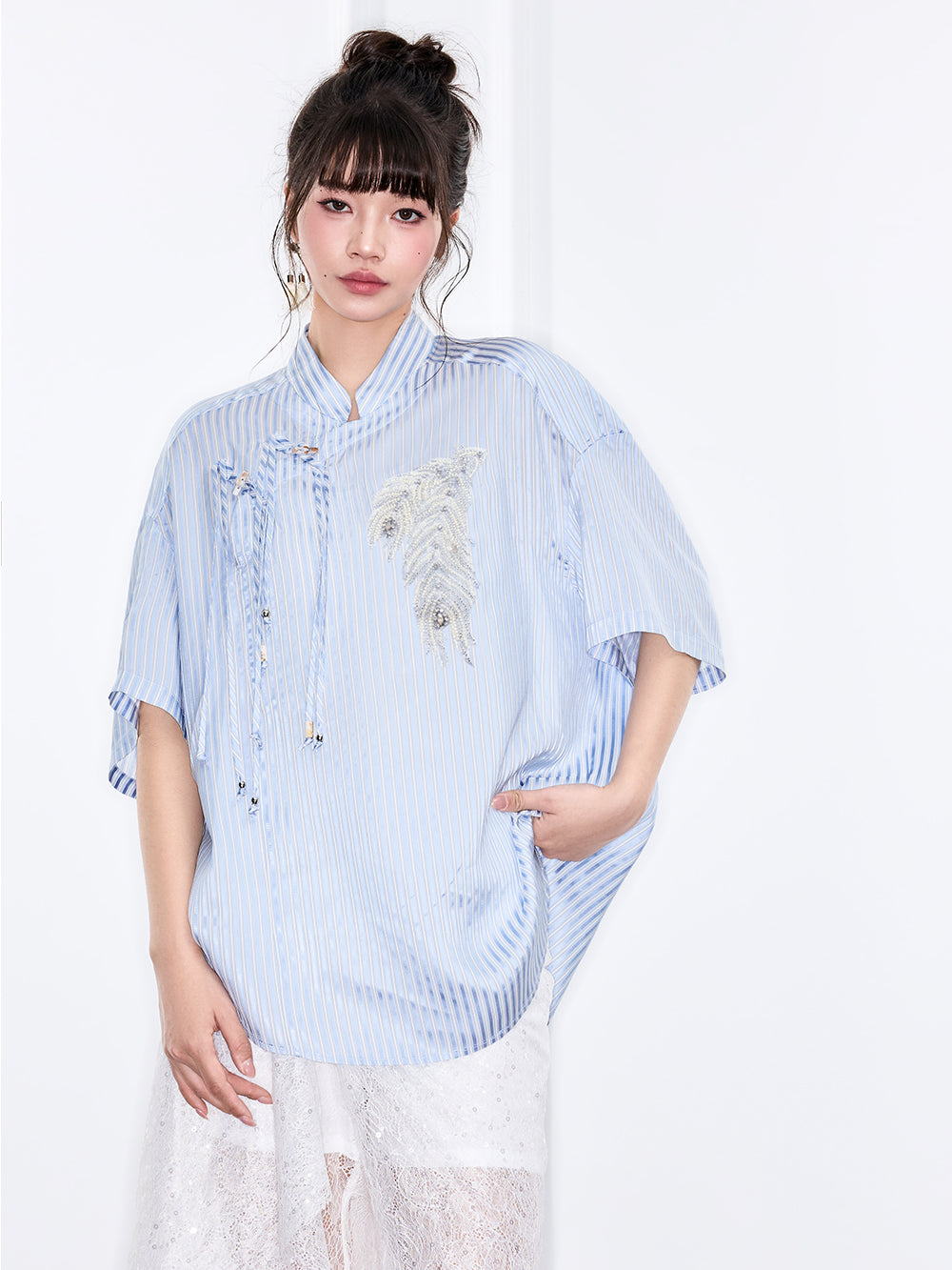 Mukzin "Ode To The New Summer"Elegant Blue And White Striped Chinese-Style Shirt