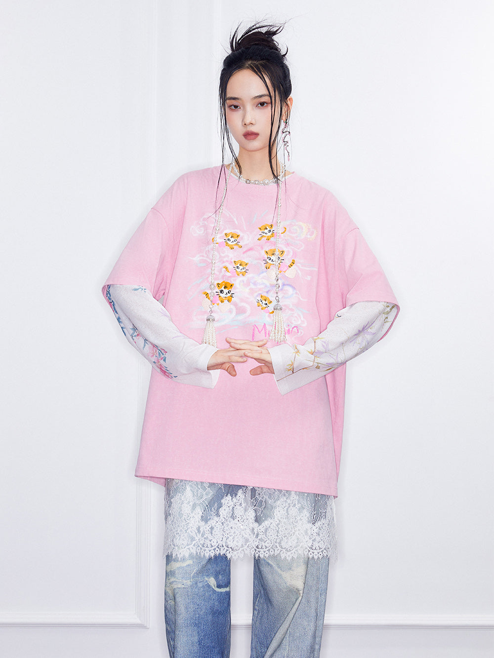 MUKZIN SpringPrelude "Fortunate Tiger Soaring through Clouds" Pure Cotton Washed and Distressed Oversized T-shirt