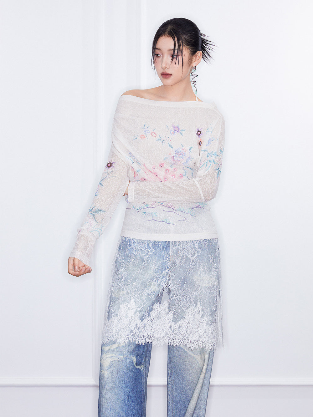 MUKZIN SpringPrelude“A Dream in the Curtain”Lace Patchwork Wide-leg Jeans