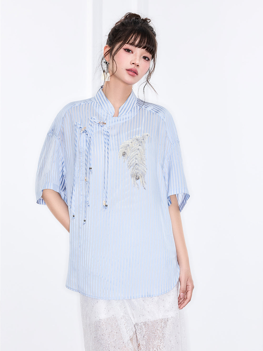 Mukzin "Ode To The New Summer"Elegant Blue And White Striped Chinese-Style Shirt