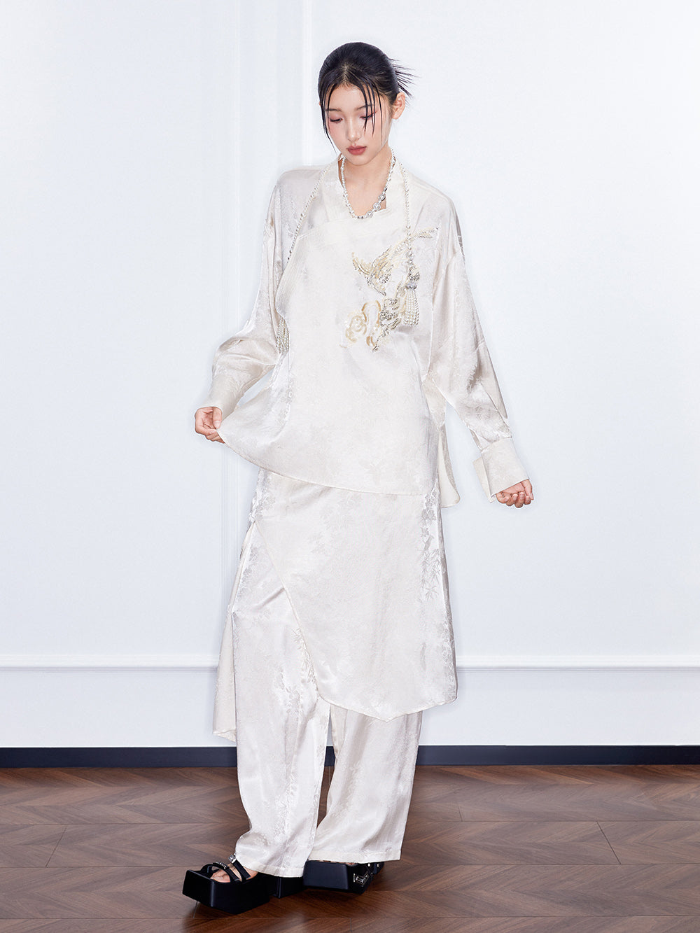 MUKZIN SpringPrelude Chanting Pine Chinese - style Irregular Cheongsam - collar Jacquard Shirt