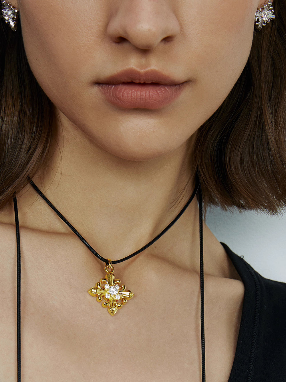 MUKTANK×SUN HUNTER Drawstring Leather Necklace with Iris Design