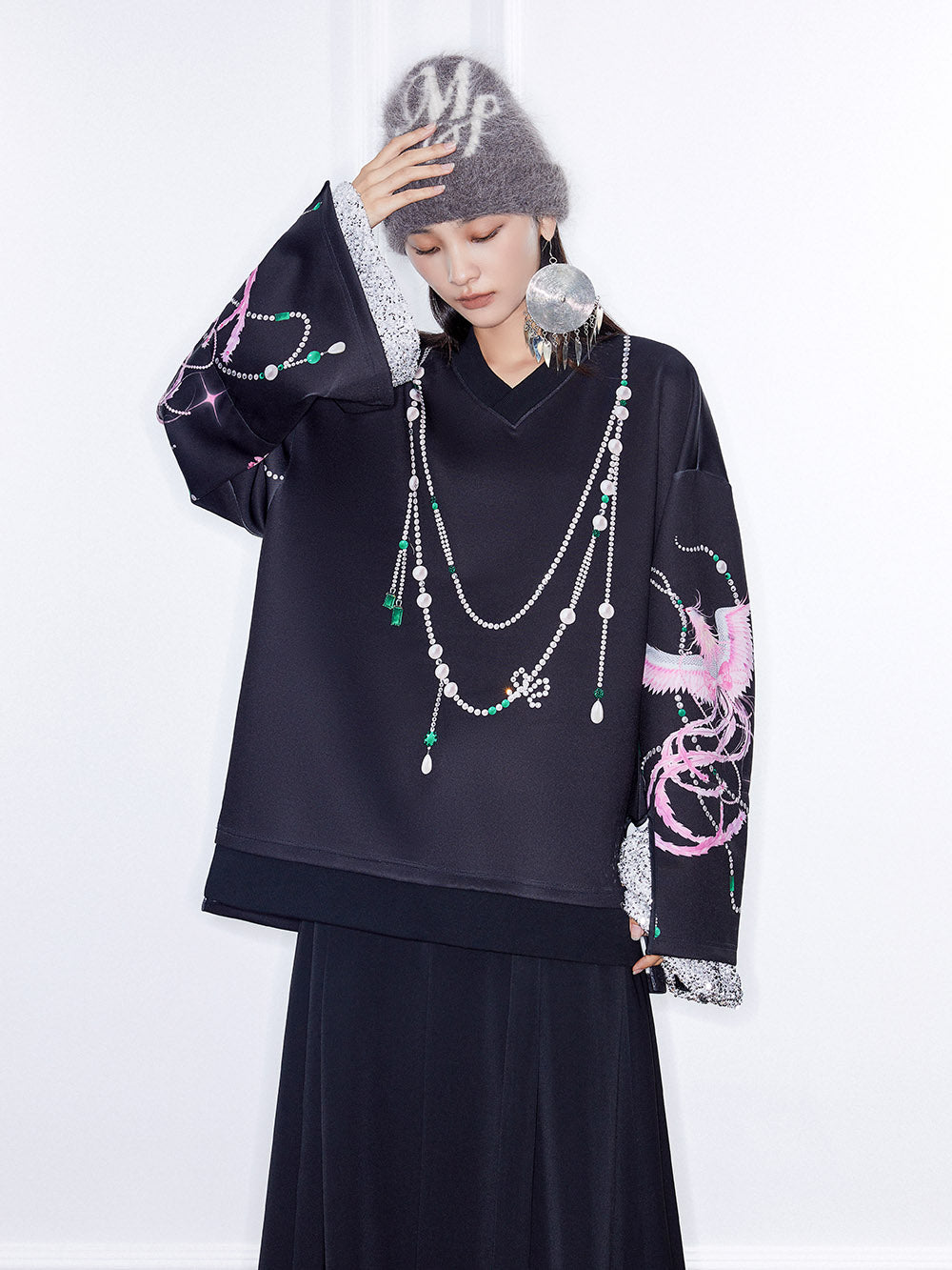 MUKZIN Linglong"Phoenix Perch"V-Neck Printed Wide Cuff Sweatshirt