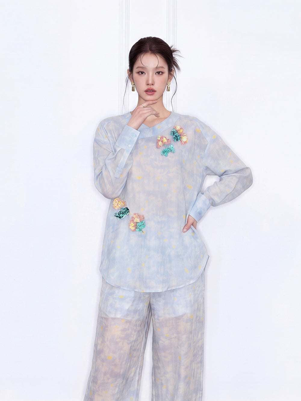 MUKZIN×Capsule Collection New Chinese-Style Asymmetric Linen Shirt Set with Hand-Embroidered Tie-Dye