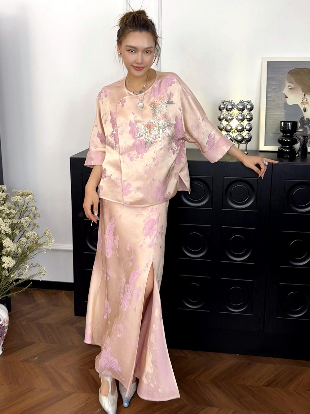 MUKZIN“Capsule Collection”Pink Chinese-style printed midi skirt