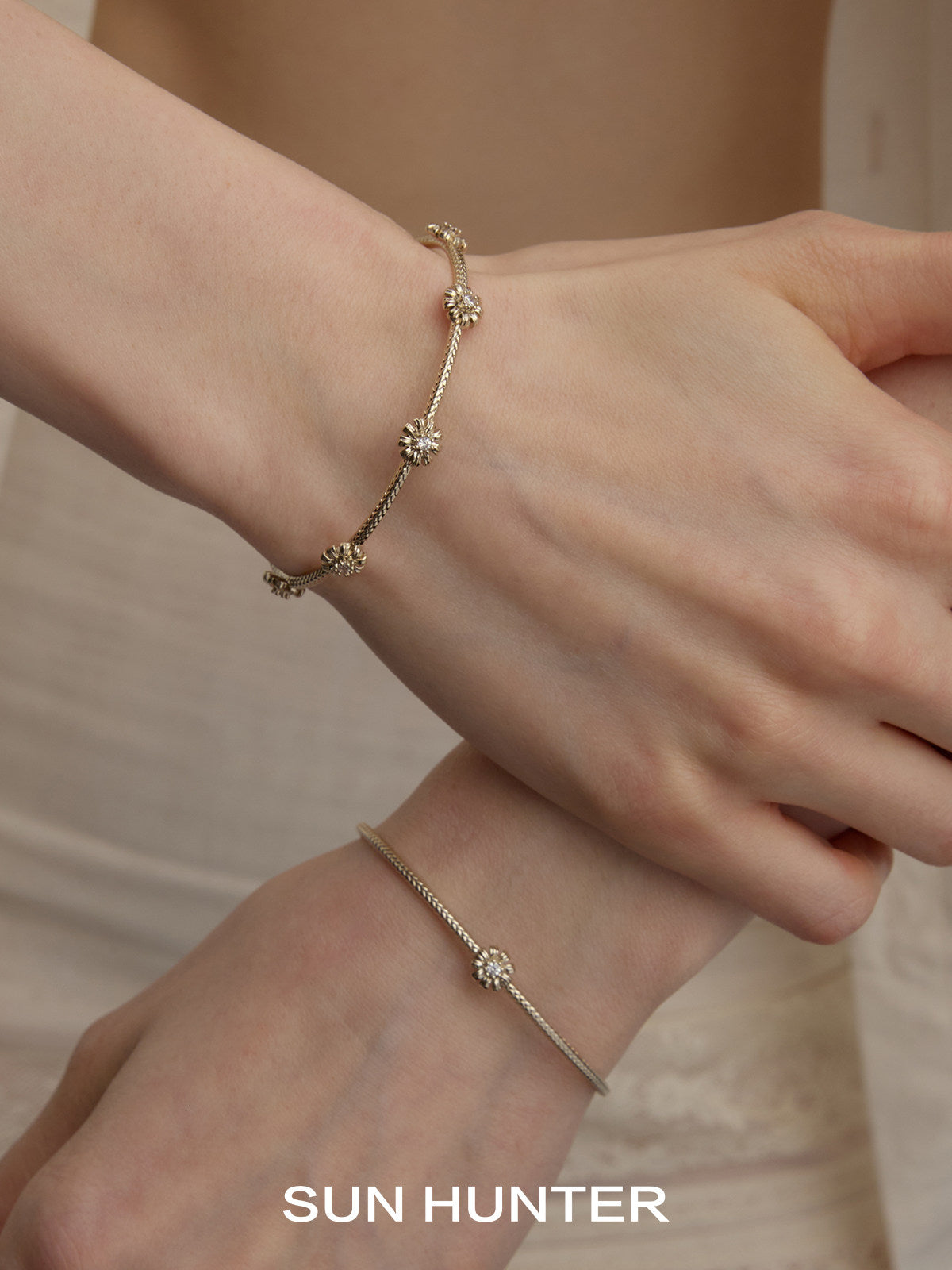 MUKTANK×SUN HUNTER Garden Full Daisy Bangle