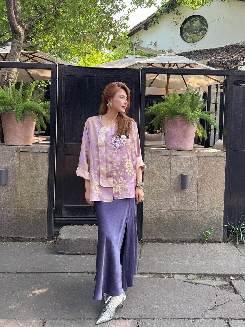 MUKZIN“Capsule Collection”Chinese-style Stand-up Collar Beige Embroidered Loose Silk Shirt