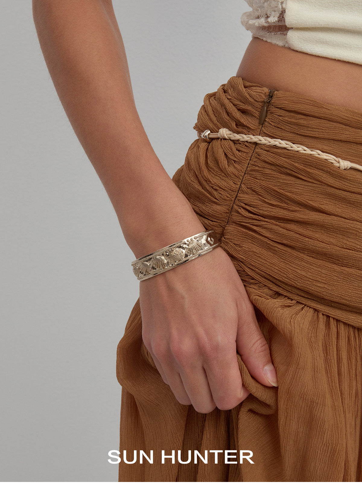 MUKTANK×SUN HUNTEROcean Embossed Vintage Bangle