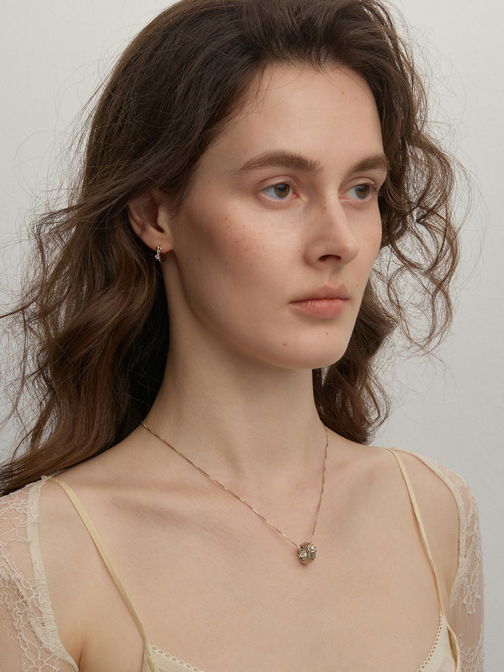 MUKTANK×SUN HUNTER Garden Daisy Woven Bead Necklace