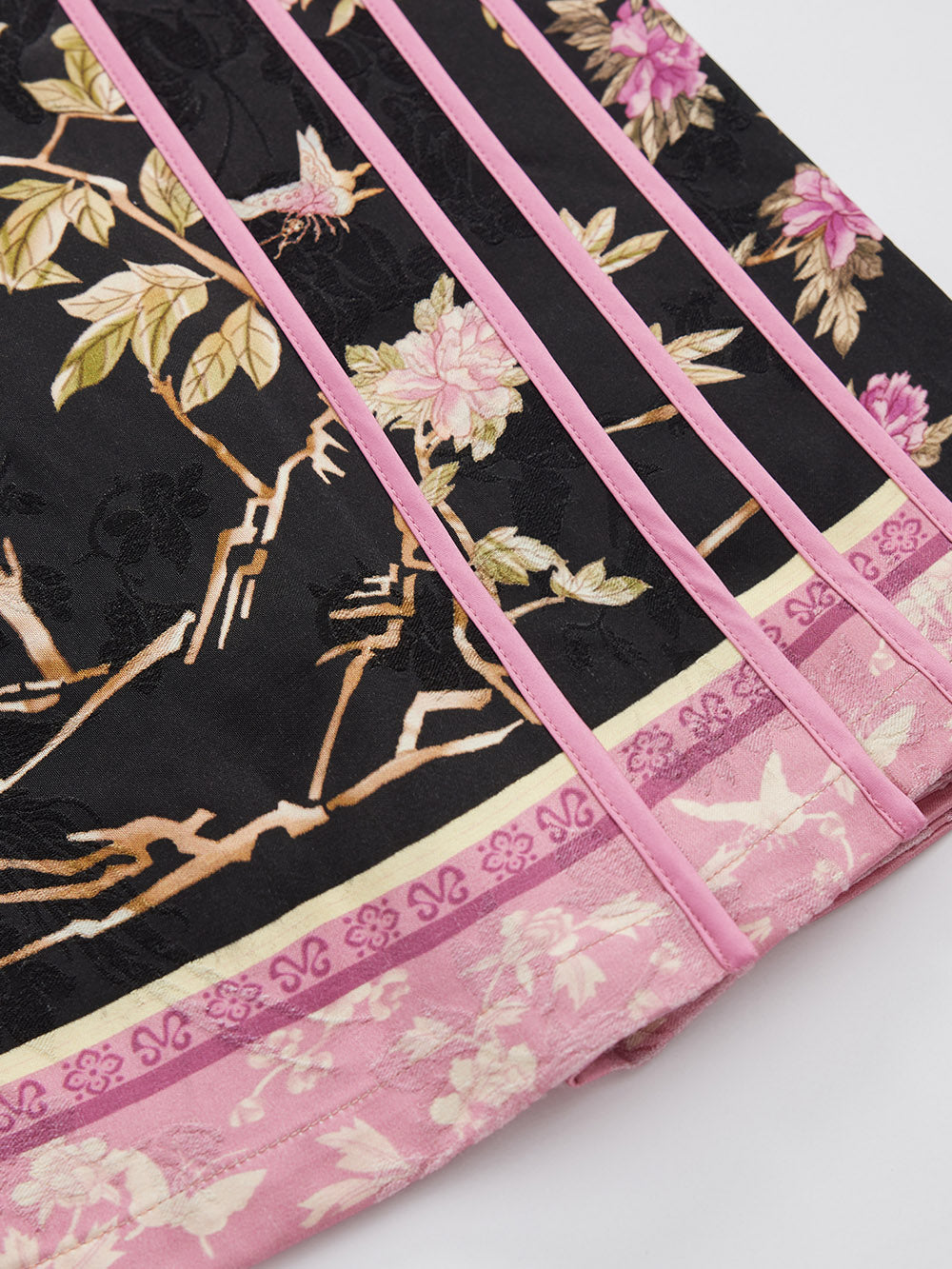 MUKZIN Linglong “Abundant Flowers”Straight-Leg Pleated Skirt.