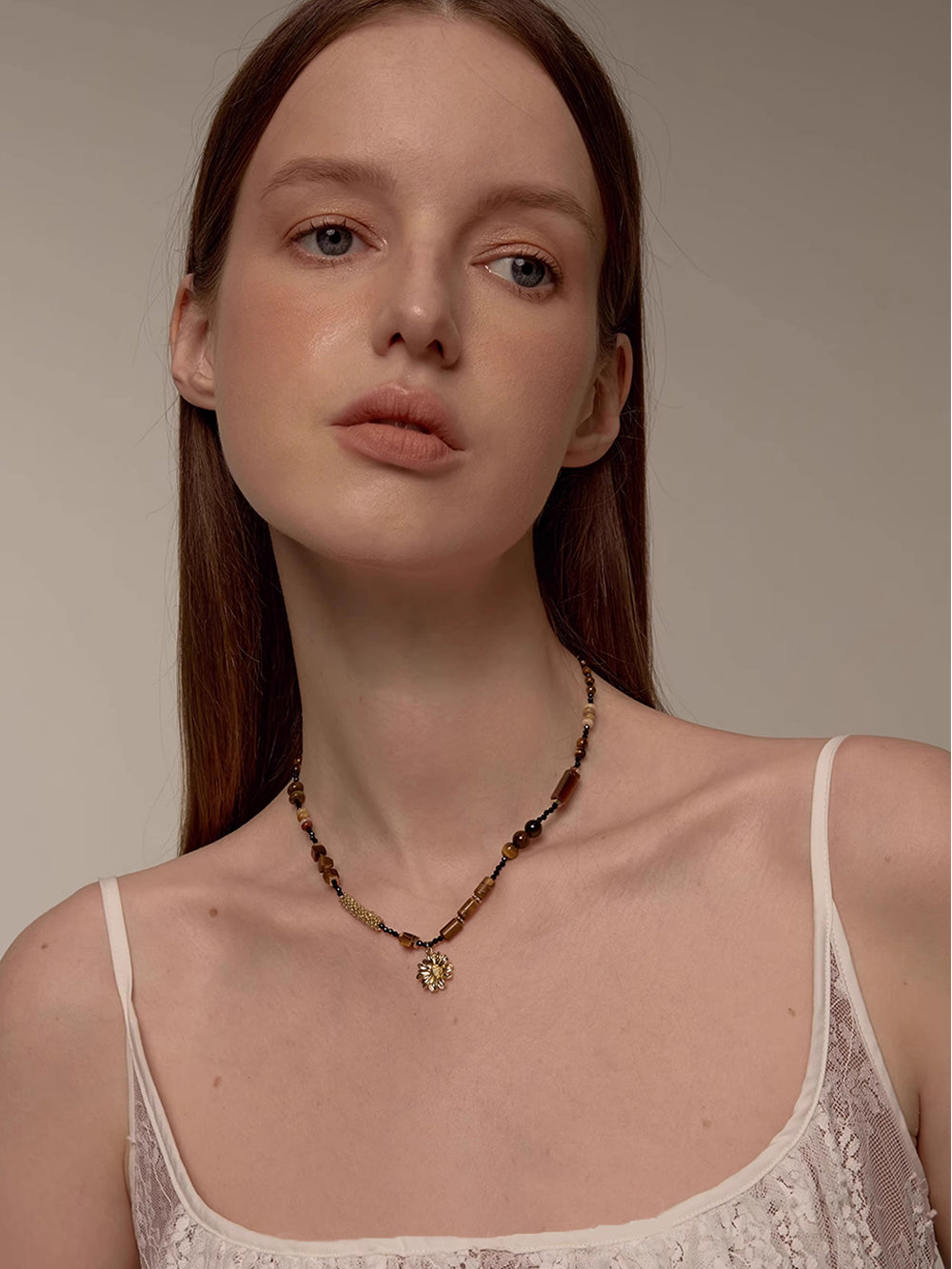 MUKTANK×SUN HUNTER Gerbera and Tiger's Eye Necklace