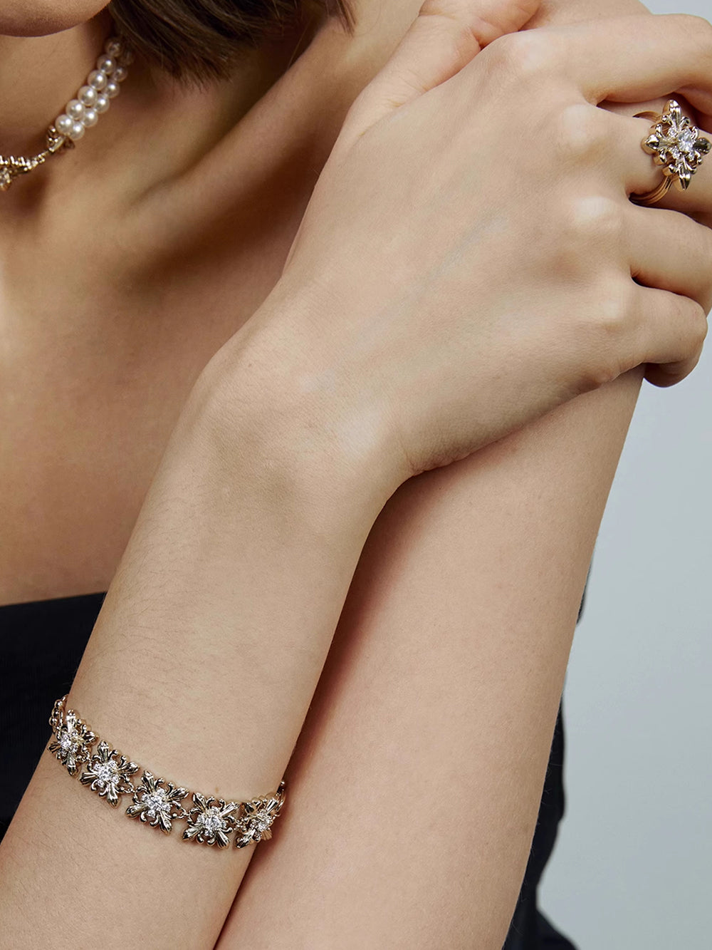 MUKTANK×SUN HUNTER Iris-shaped Square Ring