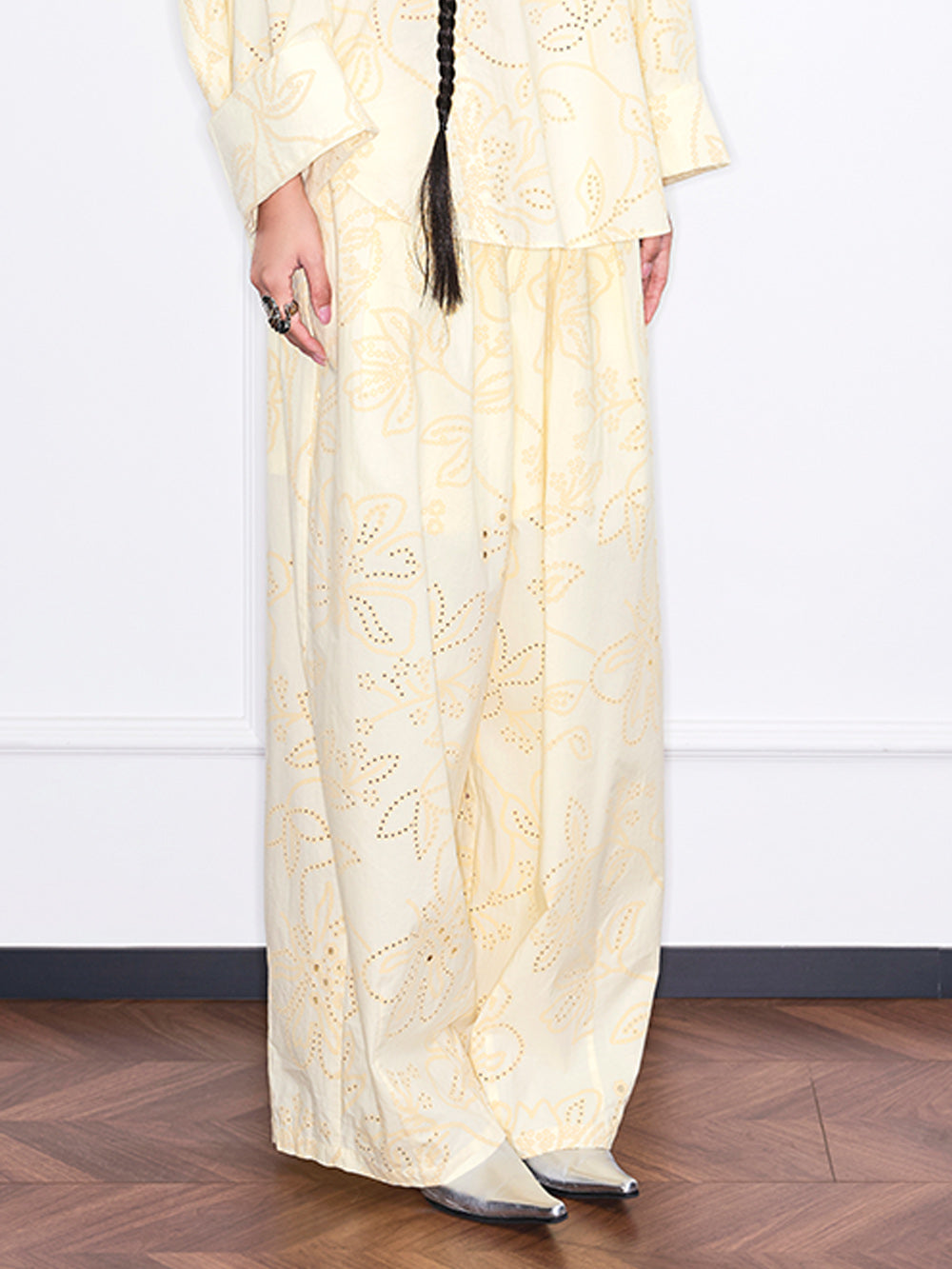 MUKZIN“Realm of Ethereal Mist”Light blue hollow-out wide-leg pants