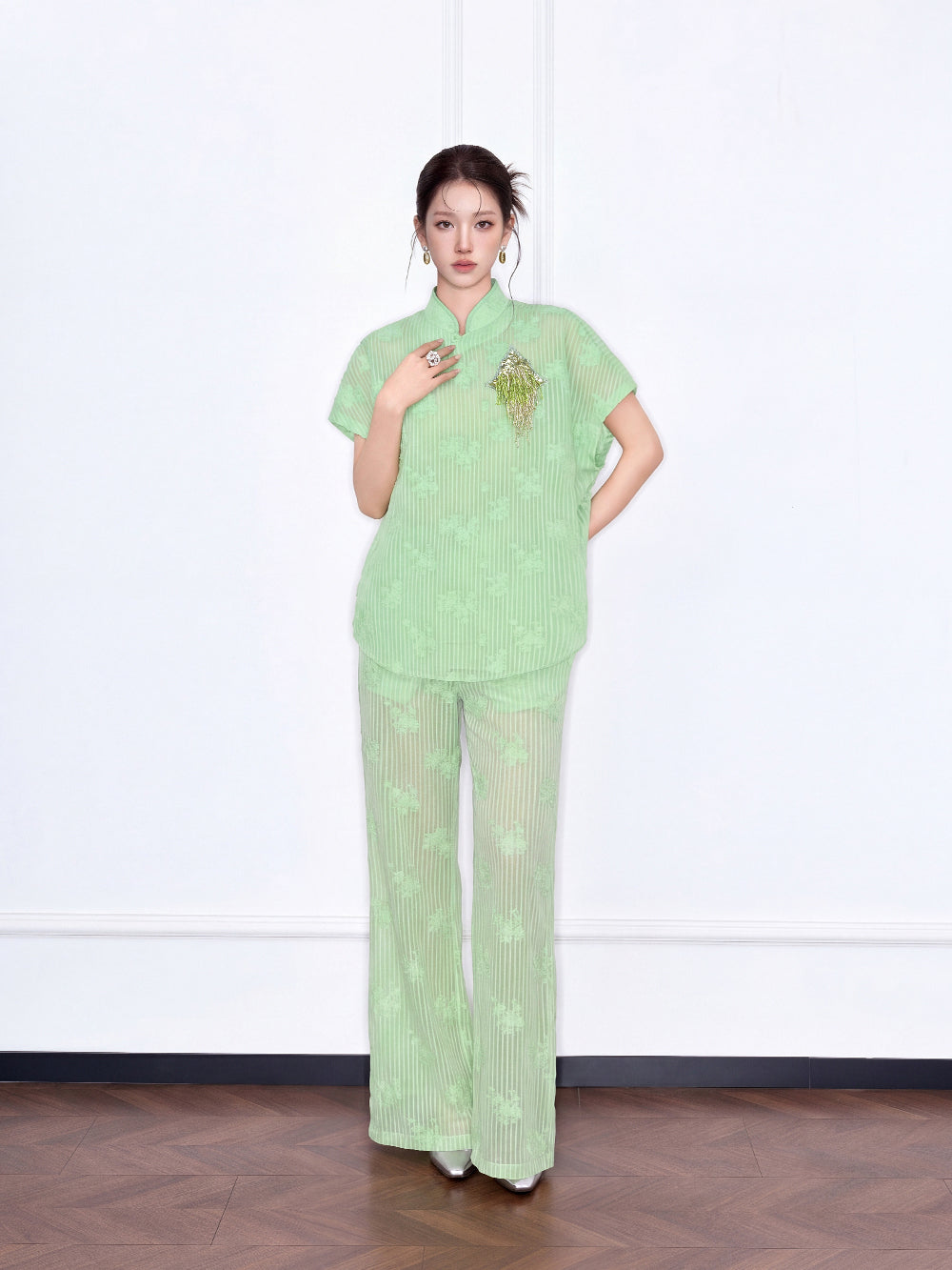 MUKZIN×Capsule Collection Modern Chinese Shirt Set with ICH Hami Hand Embroidery