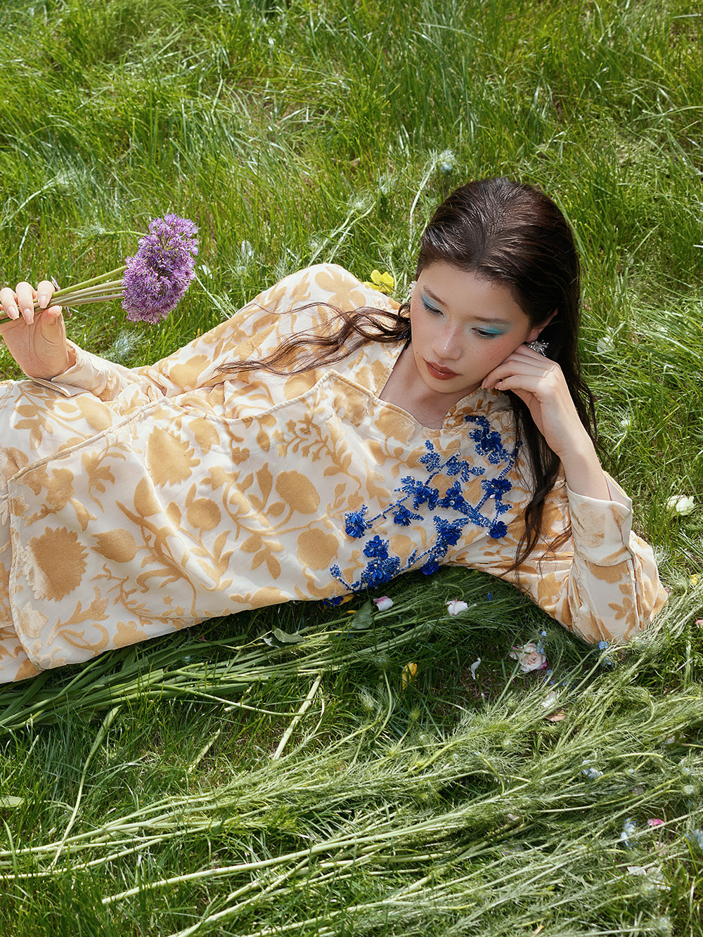 MUKZIN×Capsule Collection New Chinese-style V-neck printed long-sleeved orange shirt