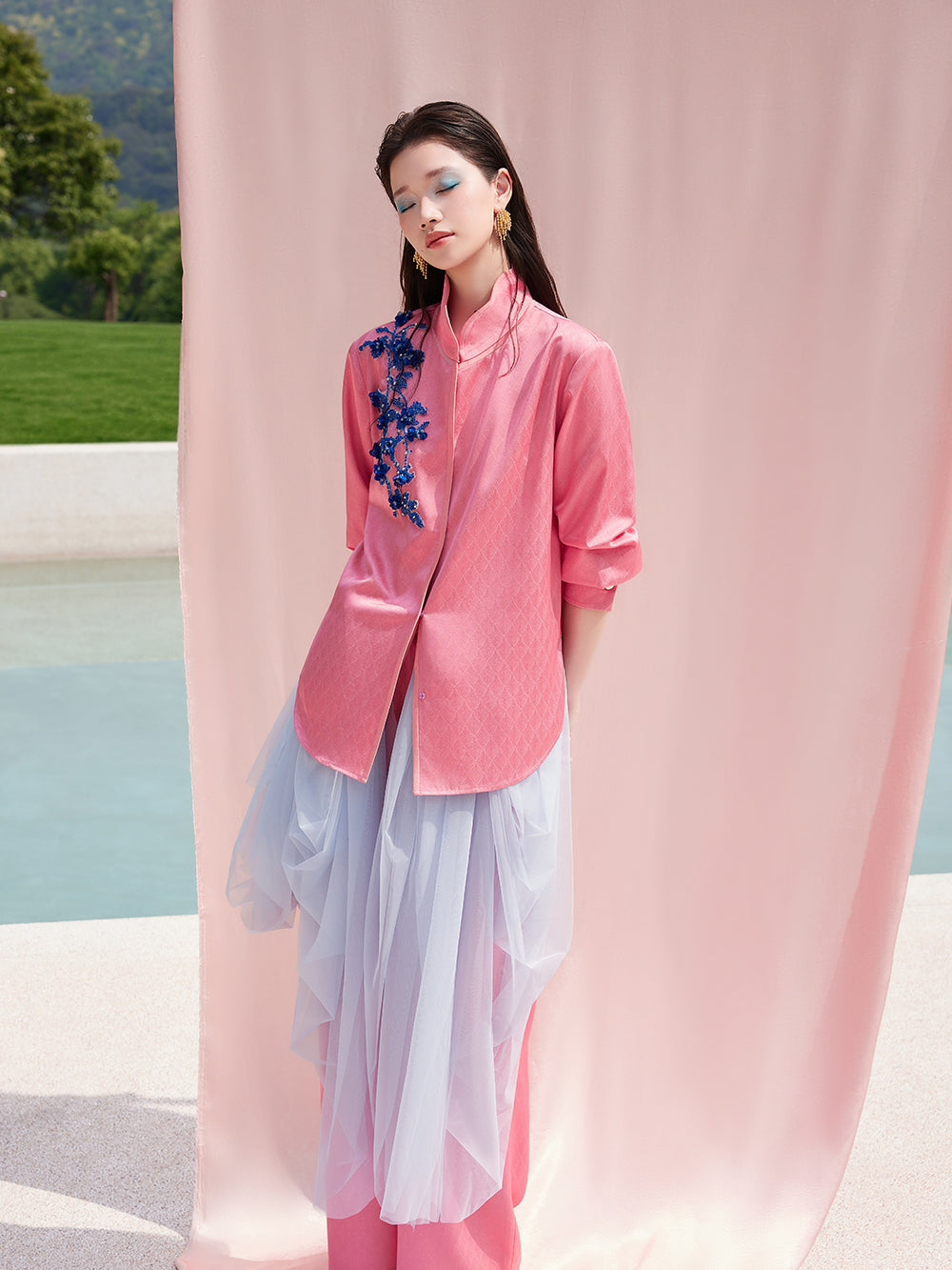 MUKZINxCapsule Collection New Chinese‑Style Intangible Cultural Heritage Hami Hand‑Embroidered Pink Acetate Long‑Sleeve Blouse