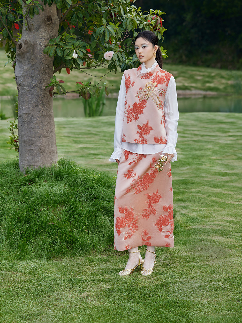 MUKZIN×Capsule Collection Modern Chinese Linen Skirt Set with ICH Su Embroidery – Orange