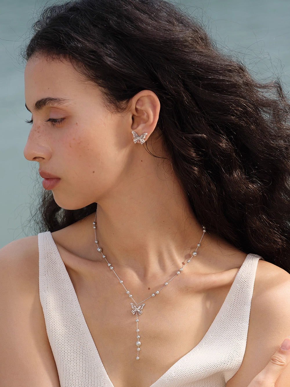 MUKTANK×SUN HUNTER “Emergence”Baby's - Breath Lace Butterfly Y - shaped Necklace