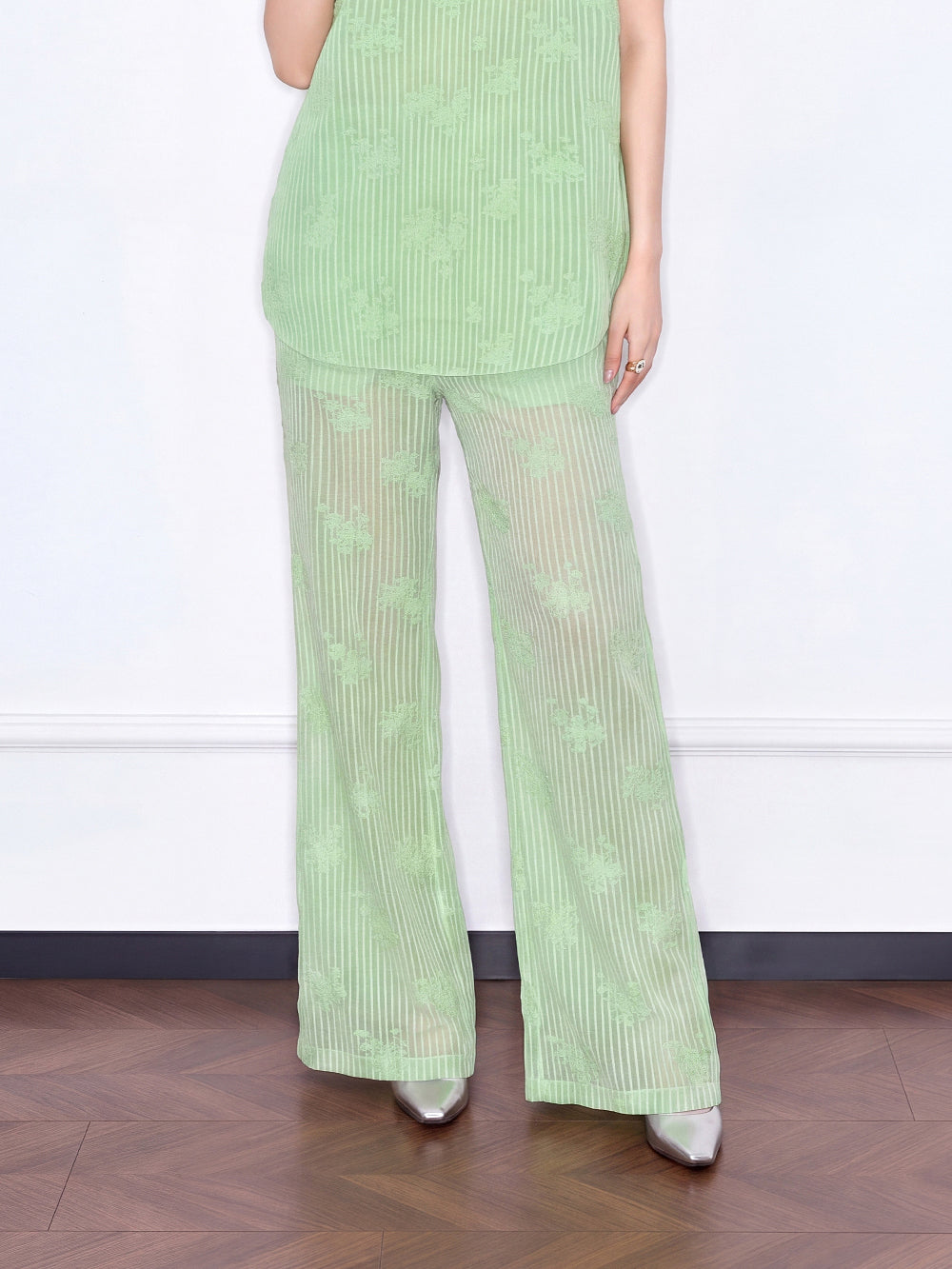 MUKZIN×Capsule Collection Modern Chinese Trousers with ICH Hami Hand Embroidery