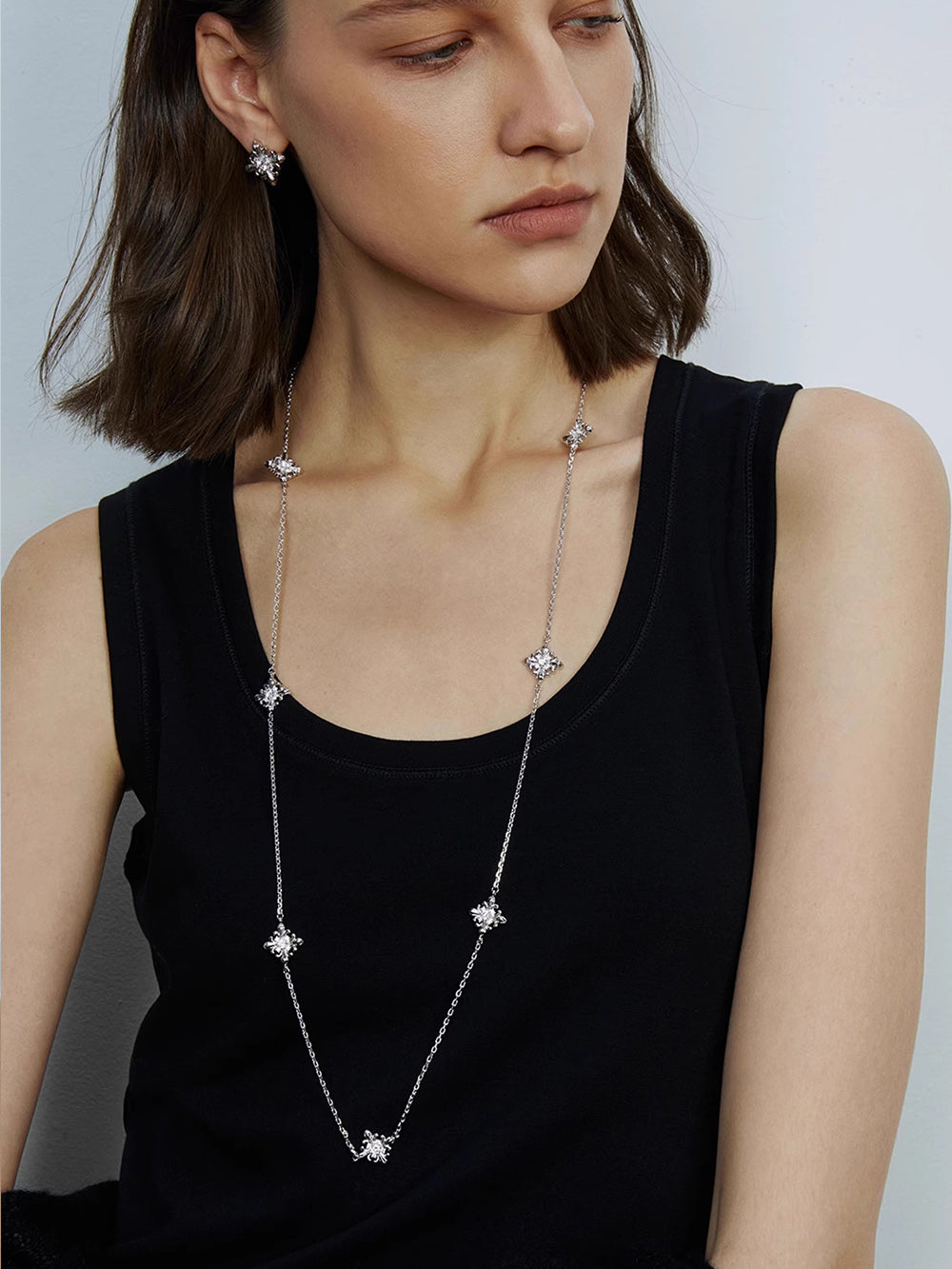 MUKTANK×SUN HUNTER Long Iris-themed Necklace