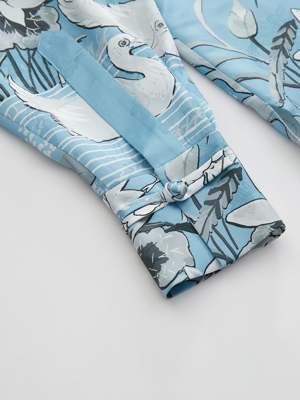 MUKZIN SpringPrelude “Blue Cahe” Loose Stand-up Collar Retro Chinese-style Printed Shirt