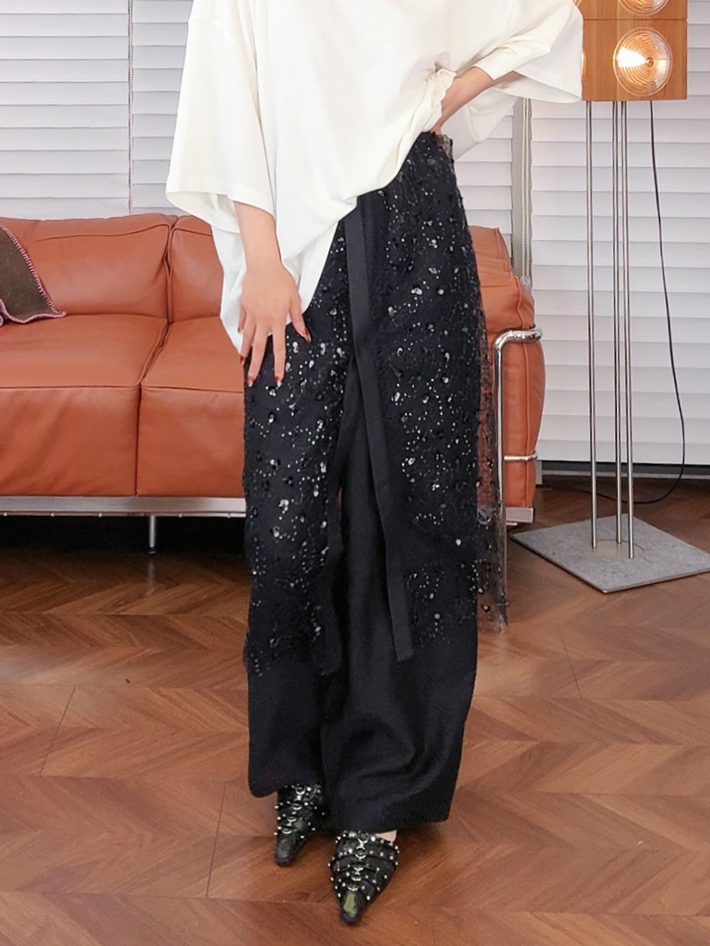 MUKZIN“Capsule Collection” Lace Skirt