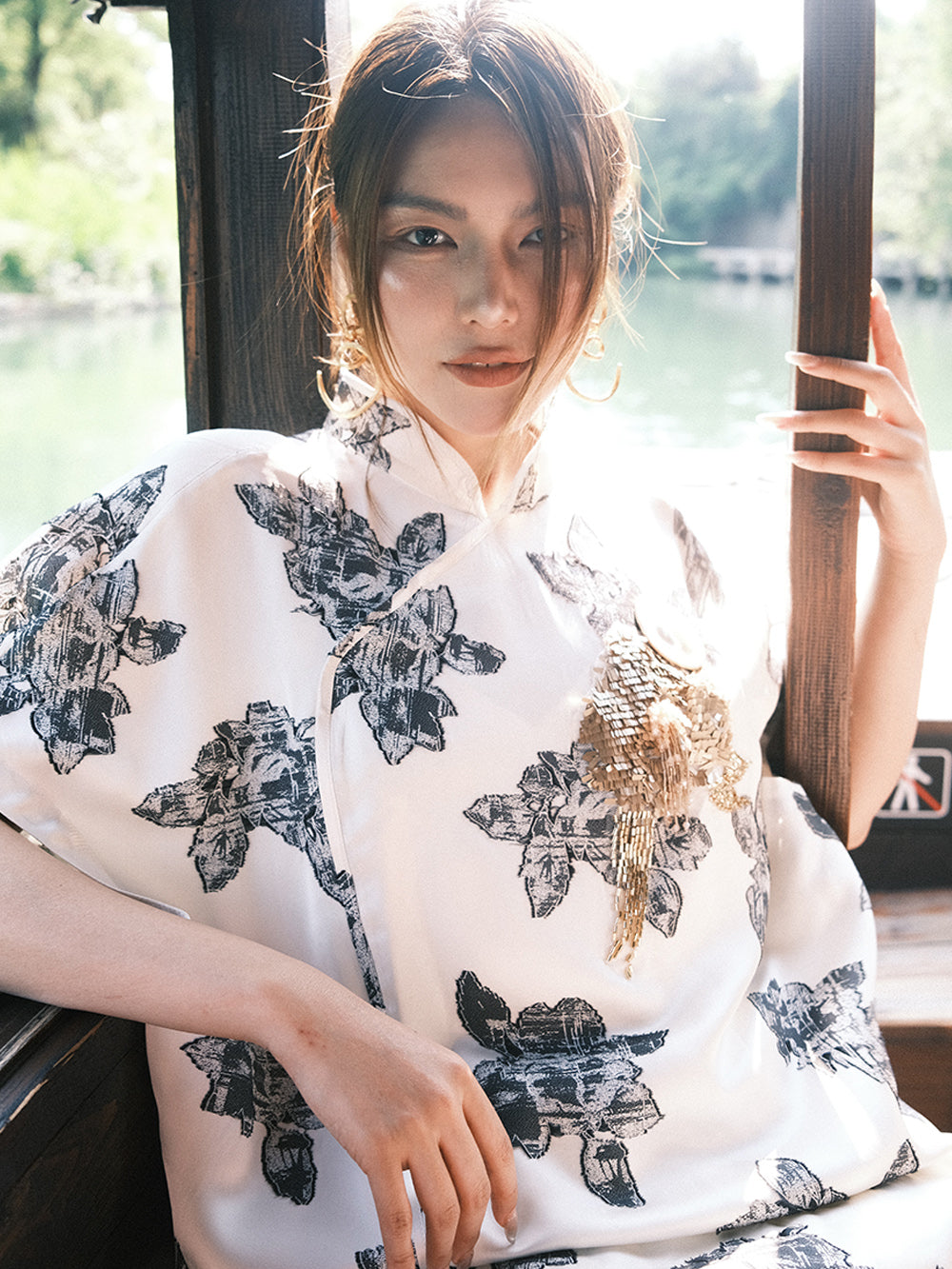 MUKZIN“Capsule Collection”"Kunlun Snow-Brewing" Peony Jacquard Neo-Chinese Top