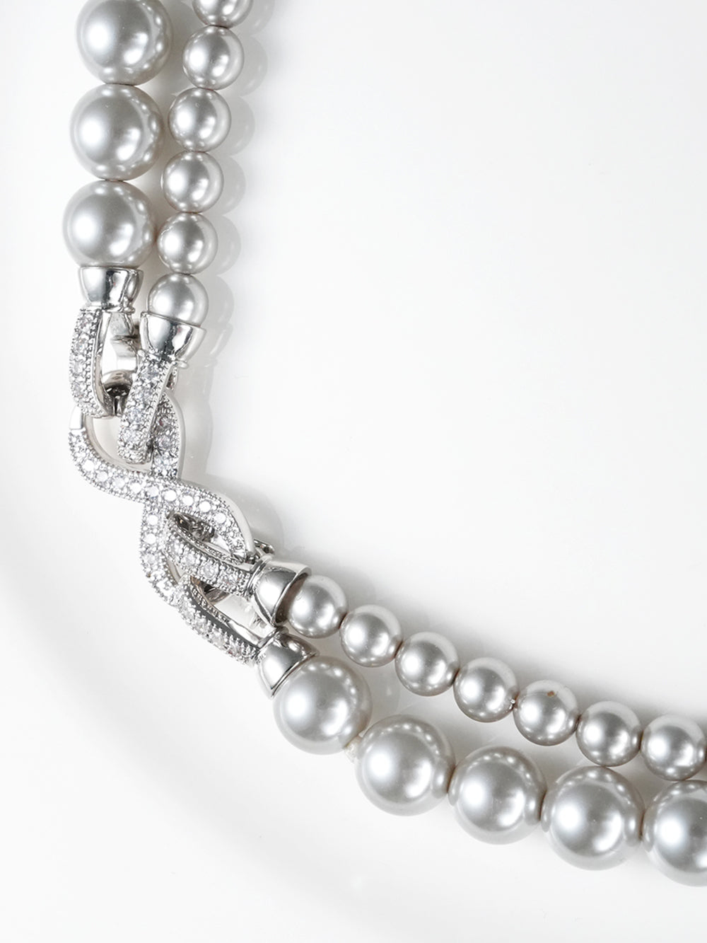 MUKTANK Madama Akoya Double Layered Necklace Madama Akoya