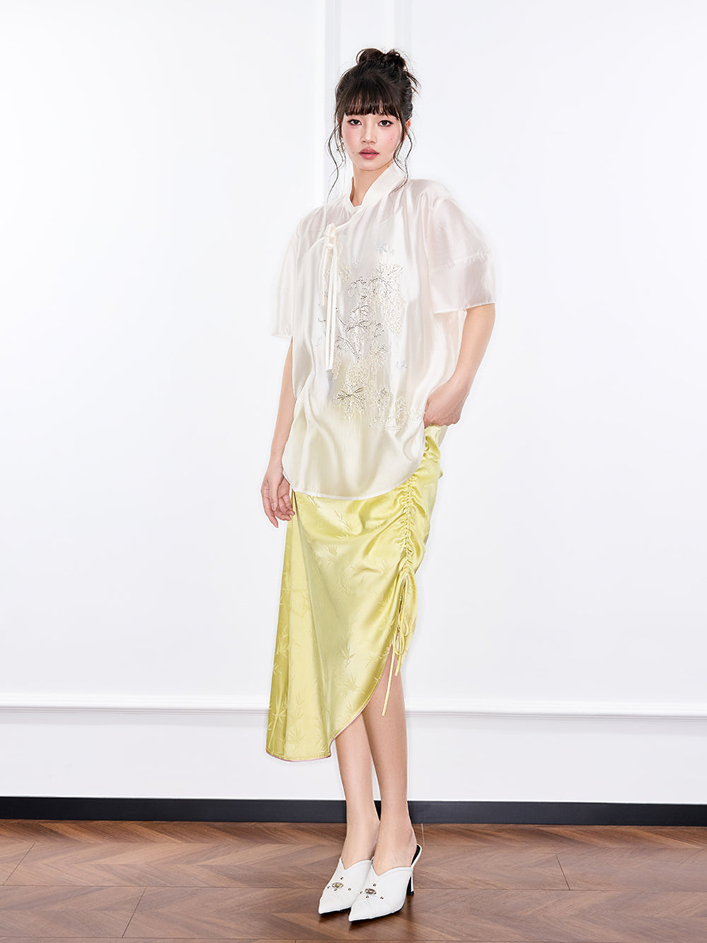 Mukzin "Ode To The New Summer"Short-Sleeved Shirt With New Chinese-Style Frog Buttons On The Placket