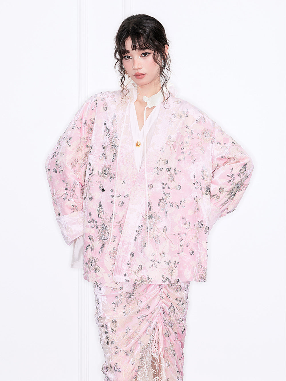 MUKZIN“Realm of Ethereal Mist”Pink Floral Jacquard Loose Cardigan