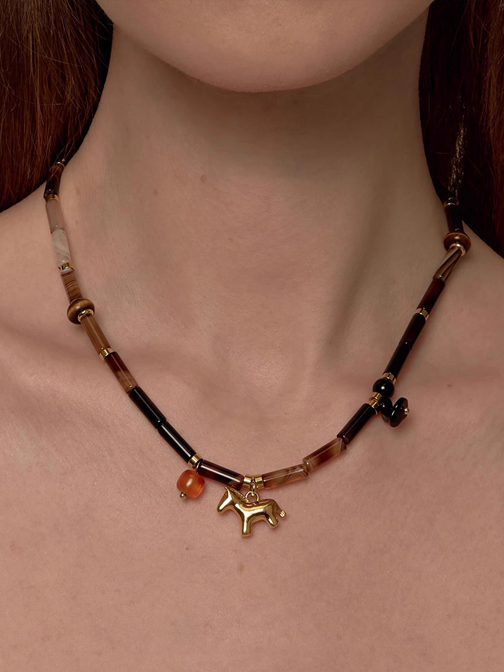 MUKTANK×SUN HUNTER Pony-shaped Cylindrical Agate Necklace