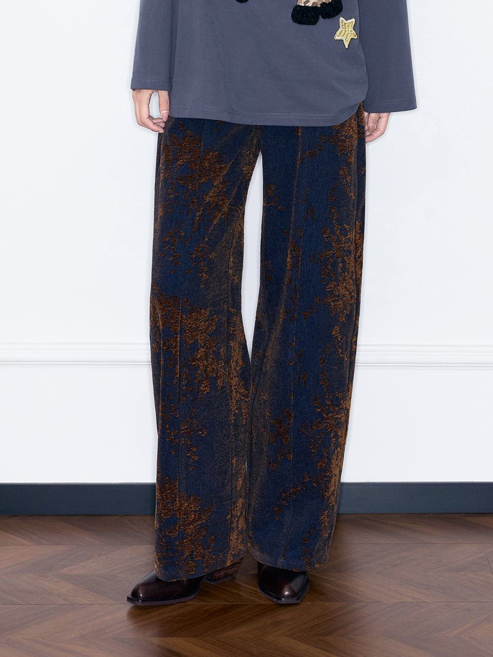 MUKZIN“Capsule Collection”Black and Gold Jacquard Curved Wide Leg Pants