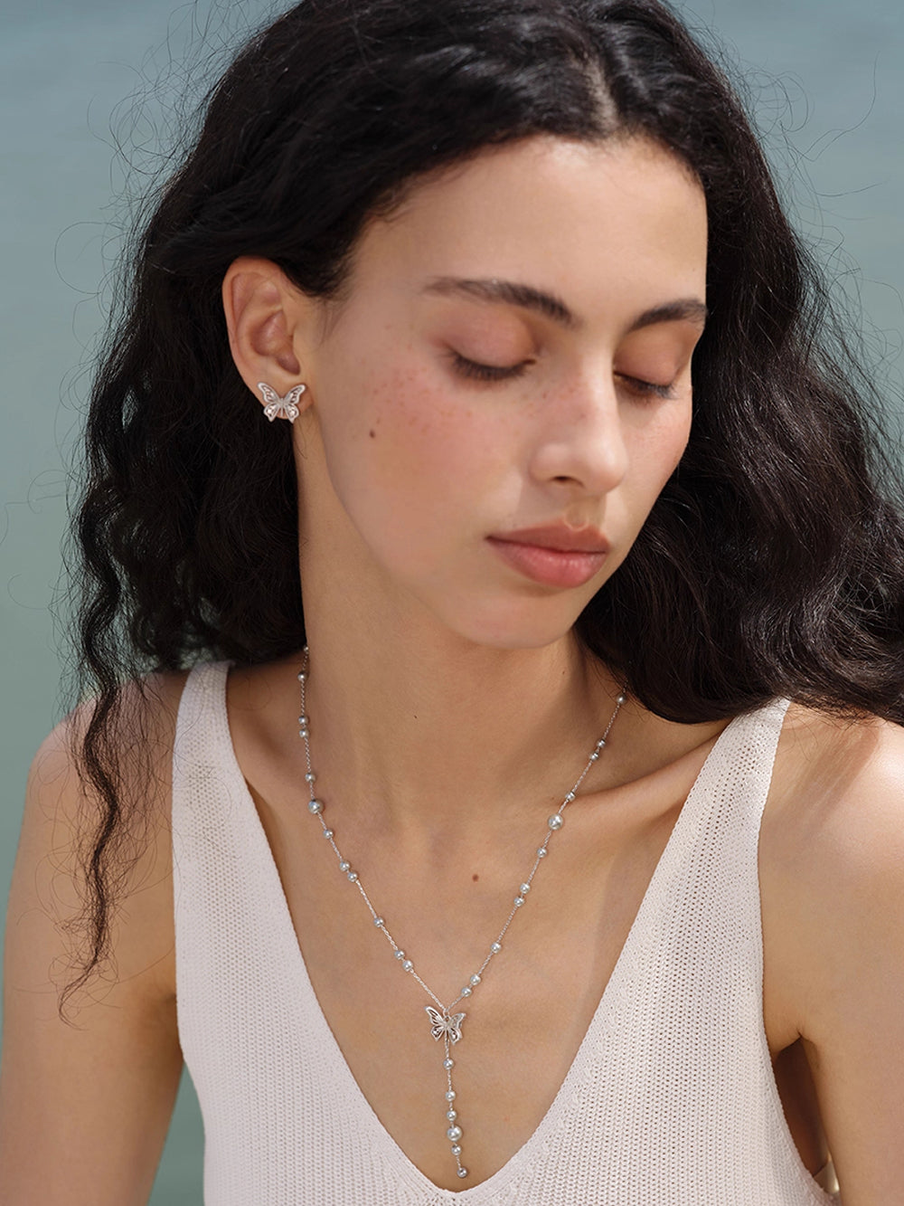 MUKTANK×SUN HUNTER “Emergence”Baby's - Breath Lace Butterfly Y - shaped Necklace