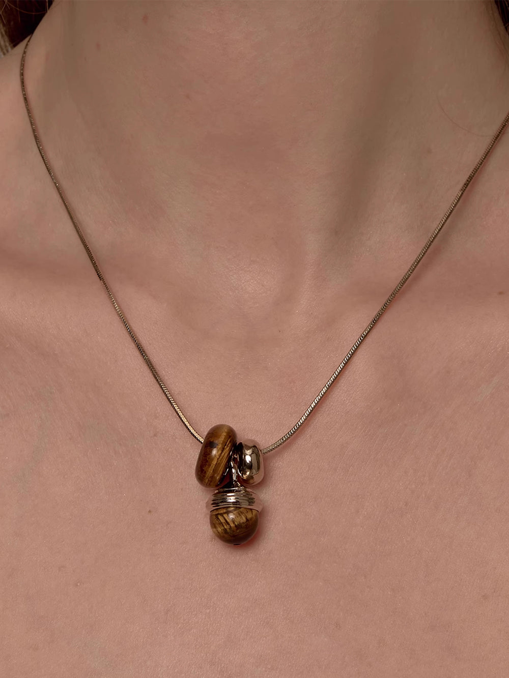 MUKTANK×SUN HUNTER Tiger's Eye Acorn Necklace