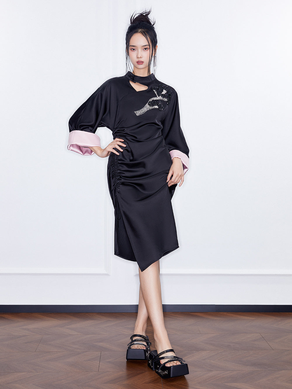 MUKZIN SpringPrelude"Wind in the Pines" New Chinese-style Satin Cheongsam Skirt with Waist Gathers