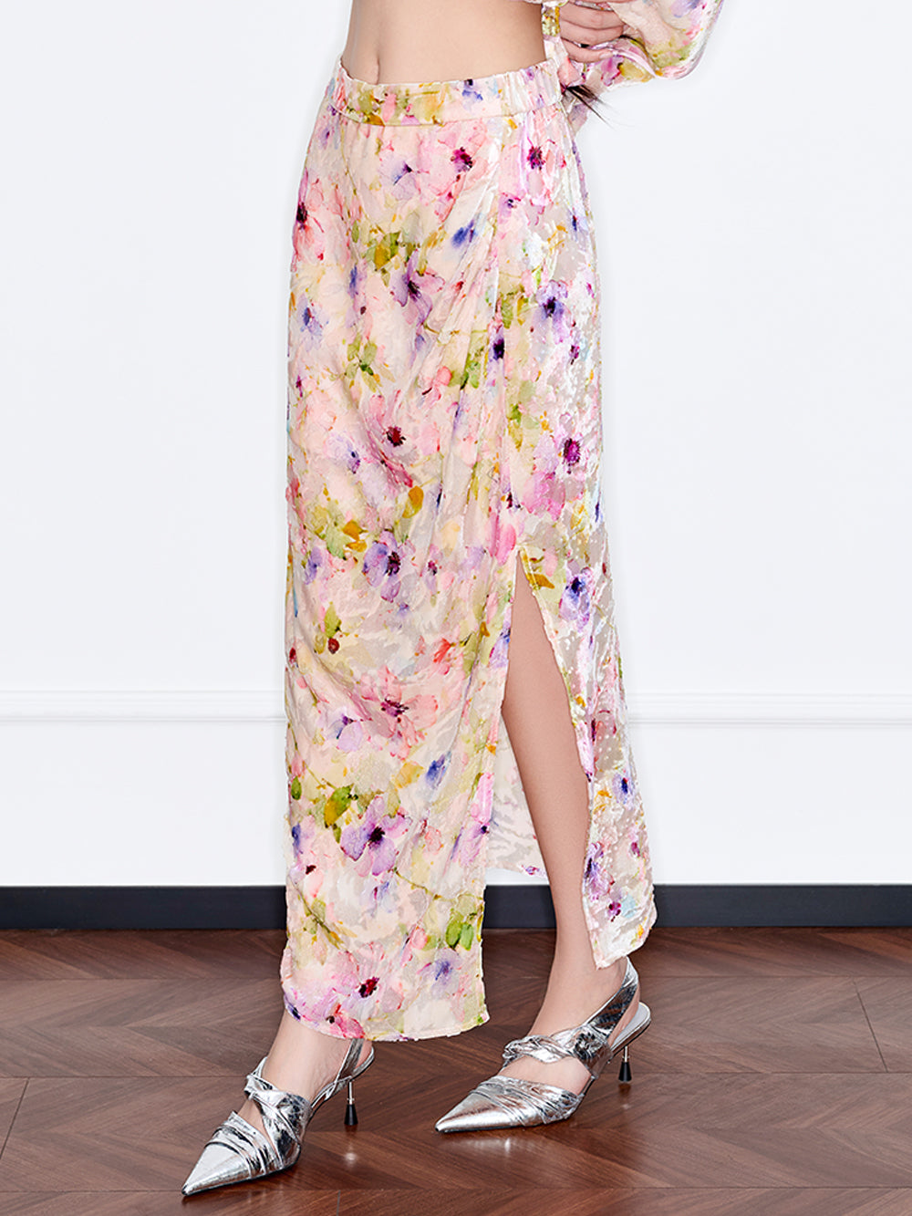 MUKZIN“Capsule Collection”Floral Watercolor Style High-Waisted Midi Skirt