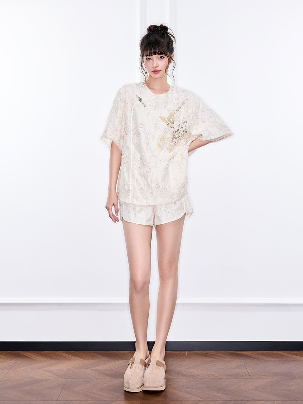 MUKZIN "Ode to the New Summer"Embroidery Sequin National Style Improved Frog Button Loose Chinese-style Short-sleeve Shirt