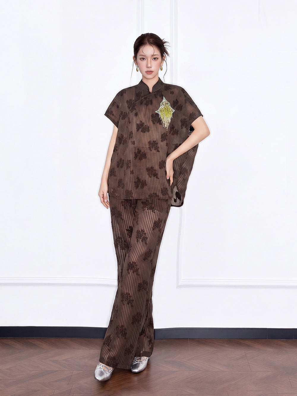 MUKZIN×Capsule Collection Modern Chinese Shirt Set with ICH Hami Hand Embroidery