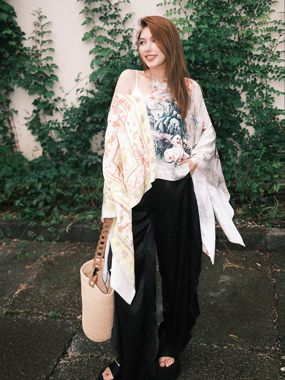 MUKZIN“Capsule Collection”Chinese - Style Artistic Printed Loose - Fit V - Neck Top