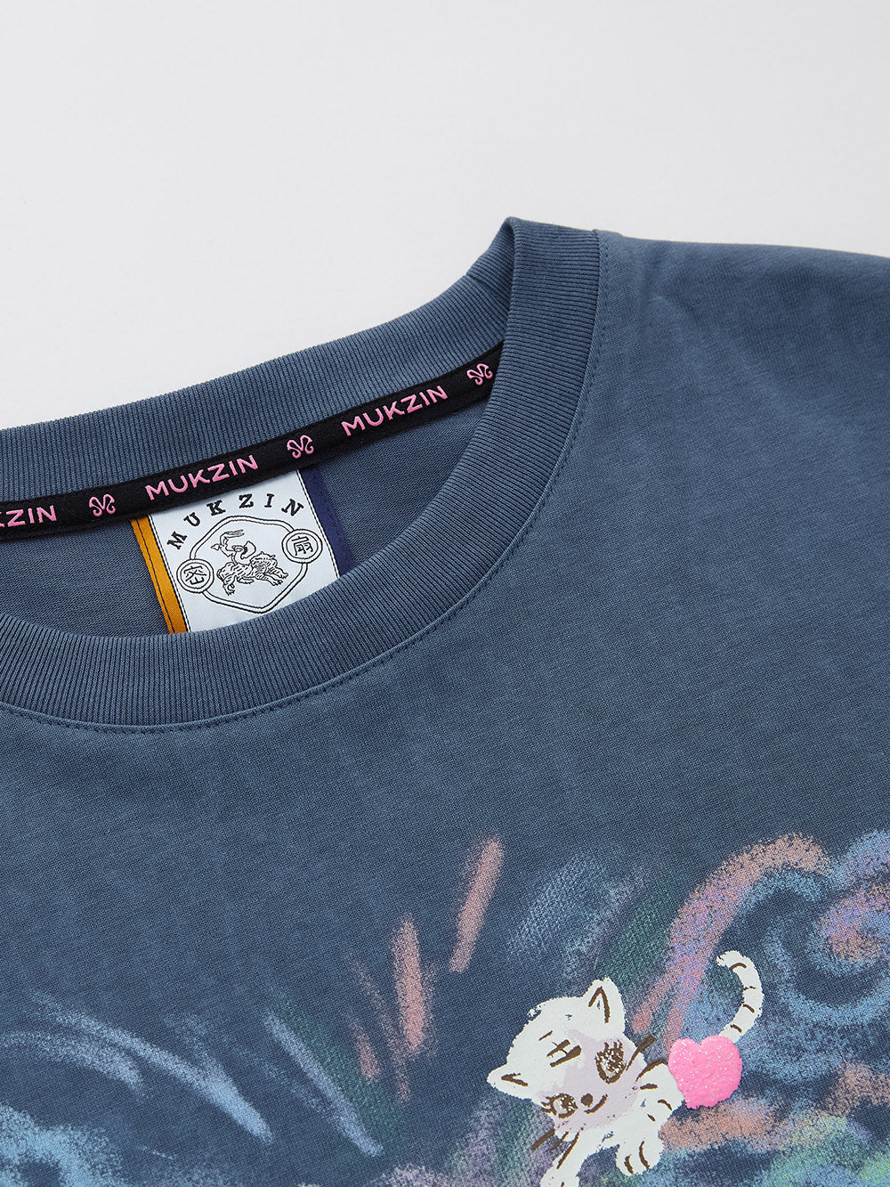 MUKZIN SpringPrelude "Fortunate Tiger Soaring through Clouds" Pure Cotton Washed and Distressed Oversized T-shirt